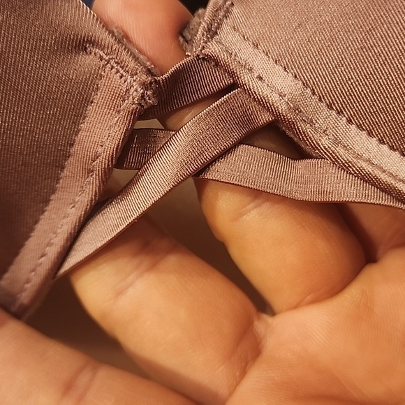 Bras/Reposhing - Picture 5 of 5